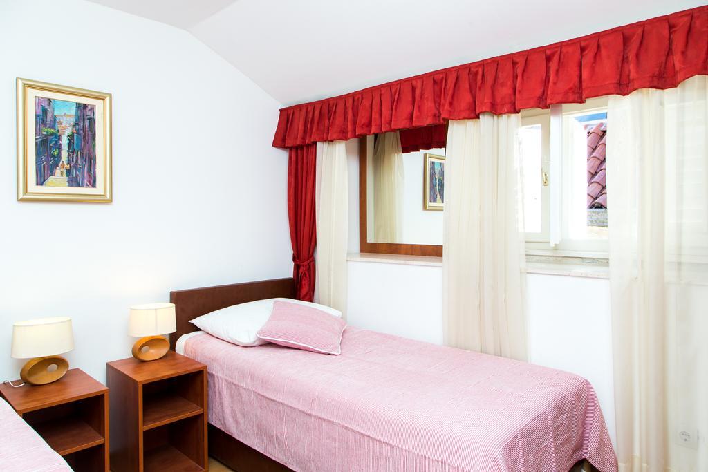Apartments Lepur Apartman *